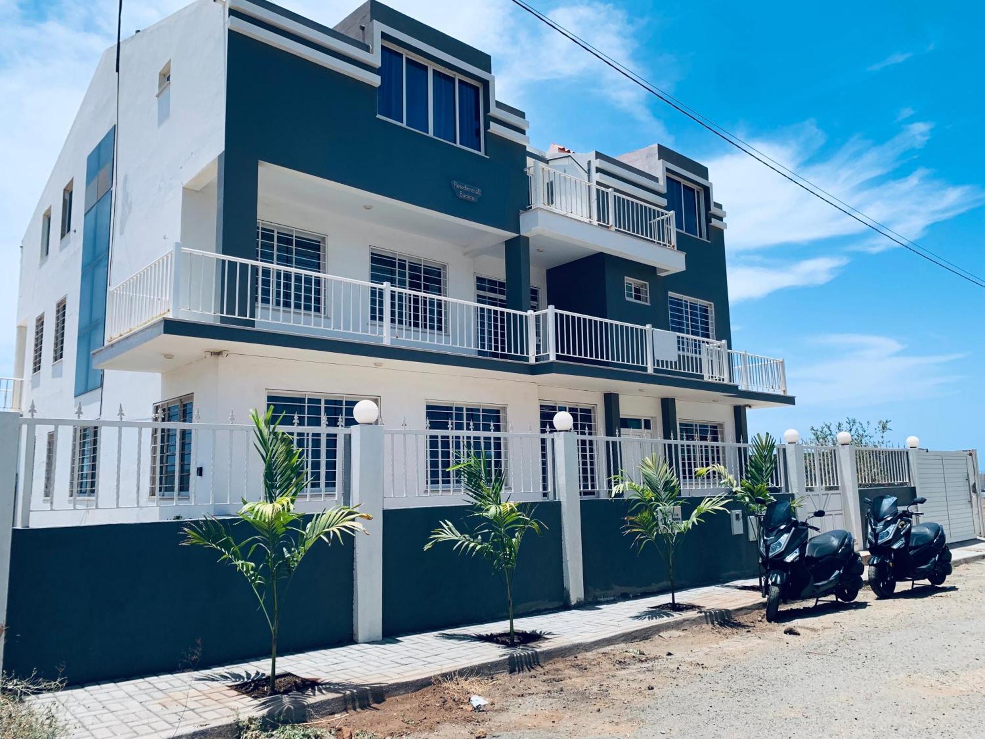 Villa Residencial Eunice 普拉亚 外观 照片